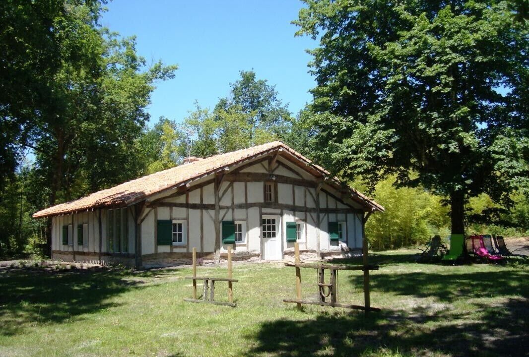 Photo of Outdoor in Sabres