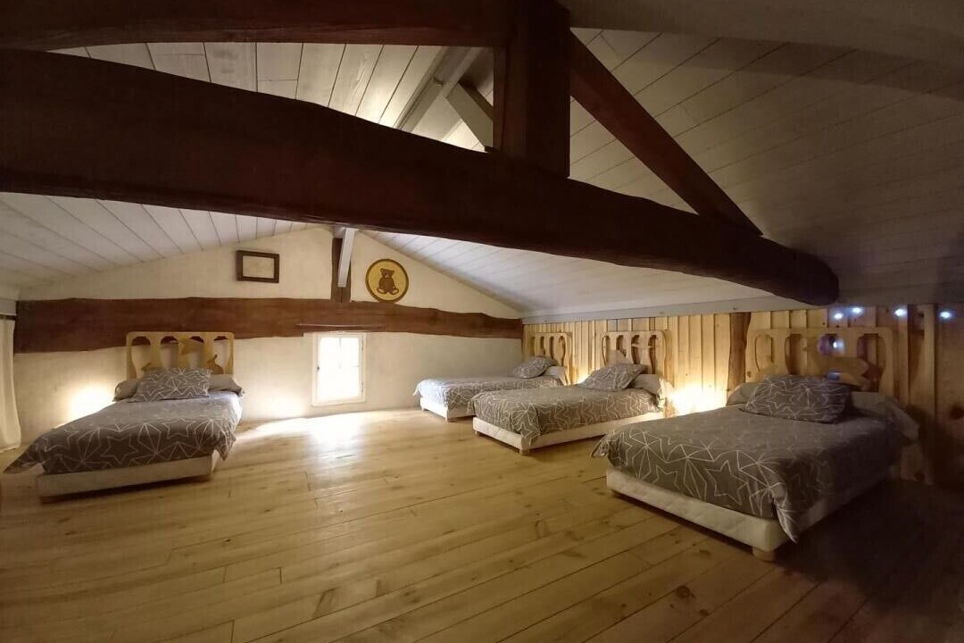 Photo of Bedroom in Sabres