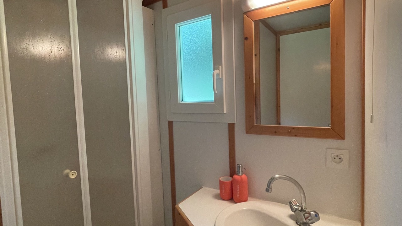 Photo of Bathroom in Serilhac