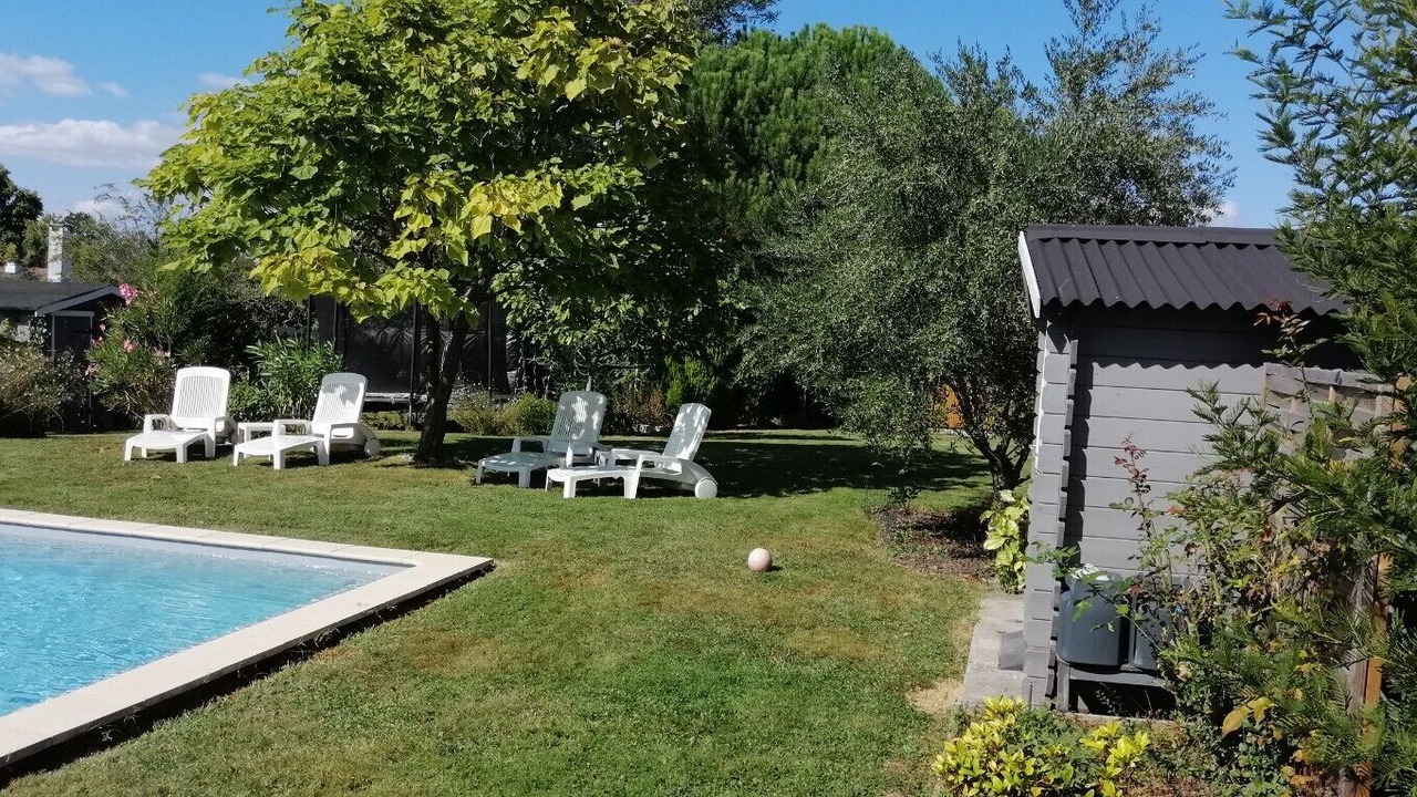 Photo of Outdoor in Artigues-pres-Bordeaux