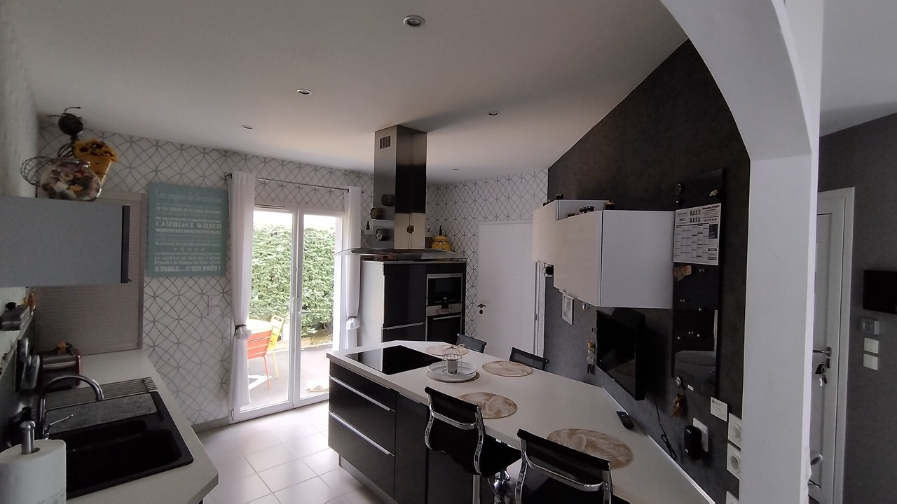 Photo of Kitchen in Artigues-pres-Bordeaux