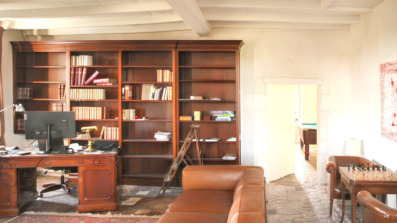 Photo of Livingroom in Saint-Palais-du-Ne