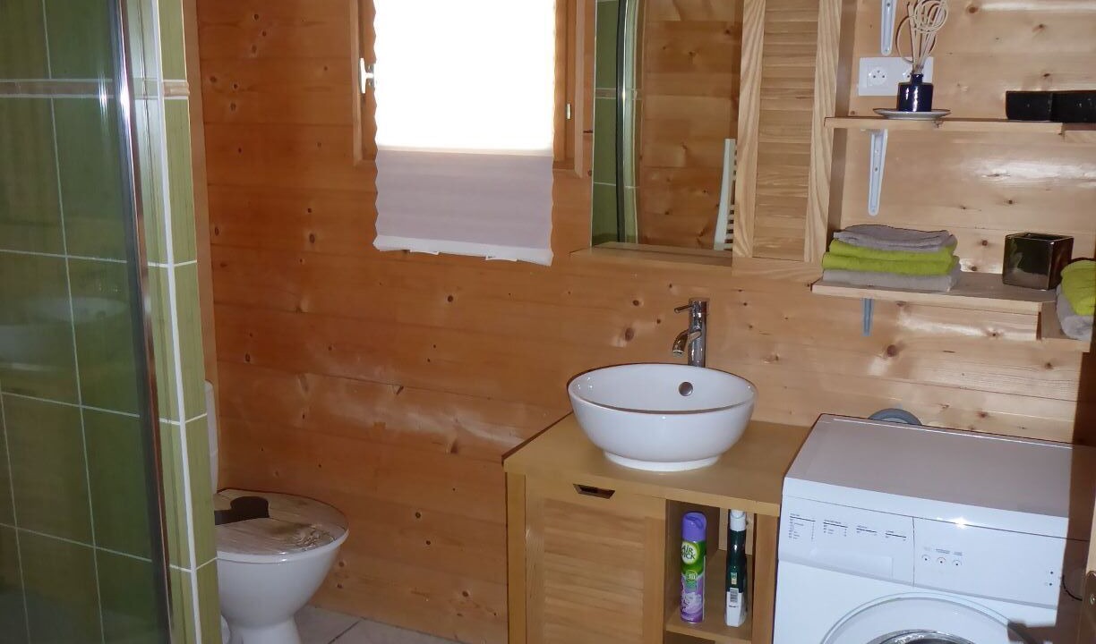 Photo of Bathroom in Ramous