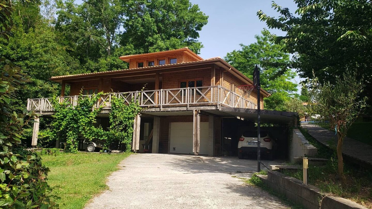 Photo of Outdoor in Bouliac