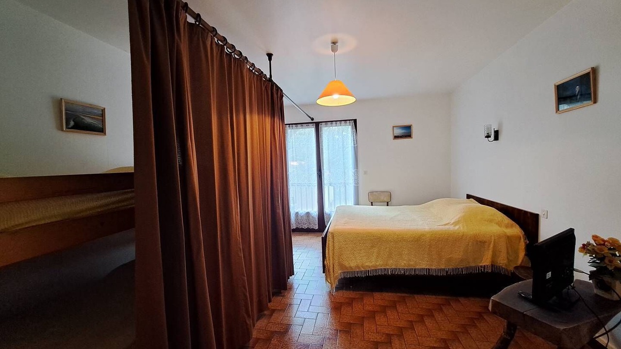 Photo of Bedroom in Lit-et-Mixe