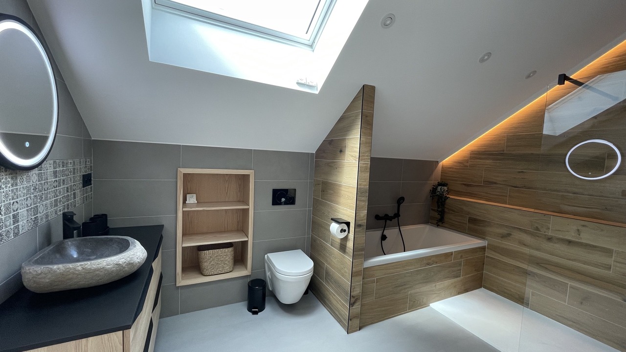 Photo of Bathroom in Nontron