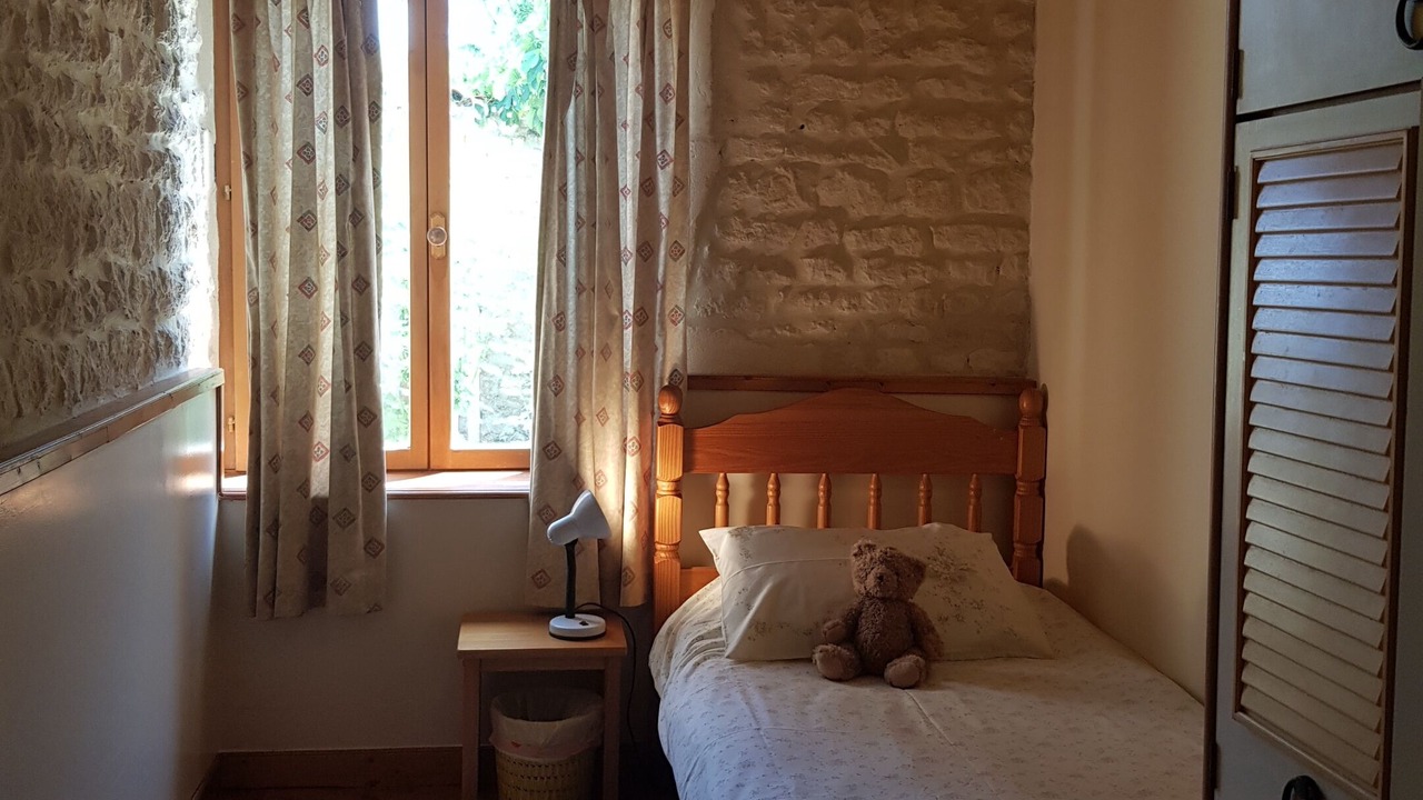 Photo of Bedroom in Saint-Pierre-de-Juillers