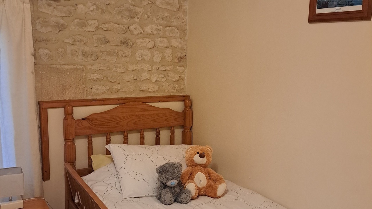 Photo of Bedroom in Saint-Pierre-de-Juillers