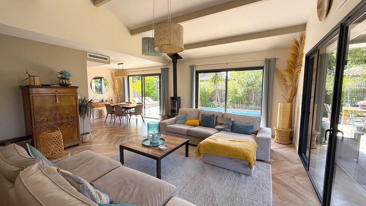 Photo of Livingroom in Gujan-Mestras