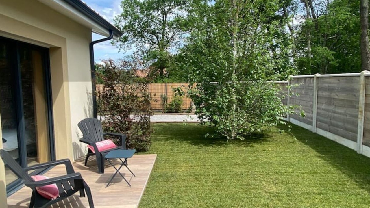 Photo of Patio Balcony in Gujan-Mestras