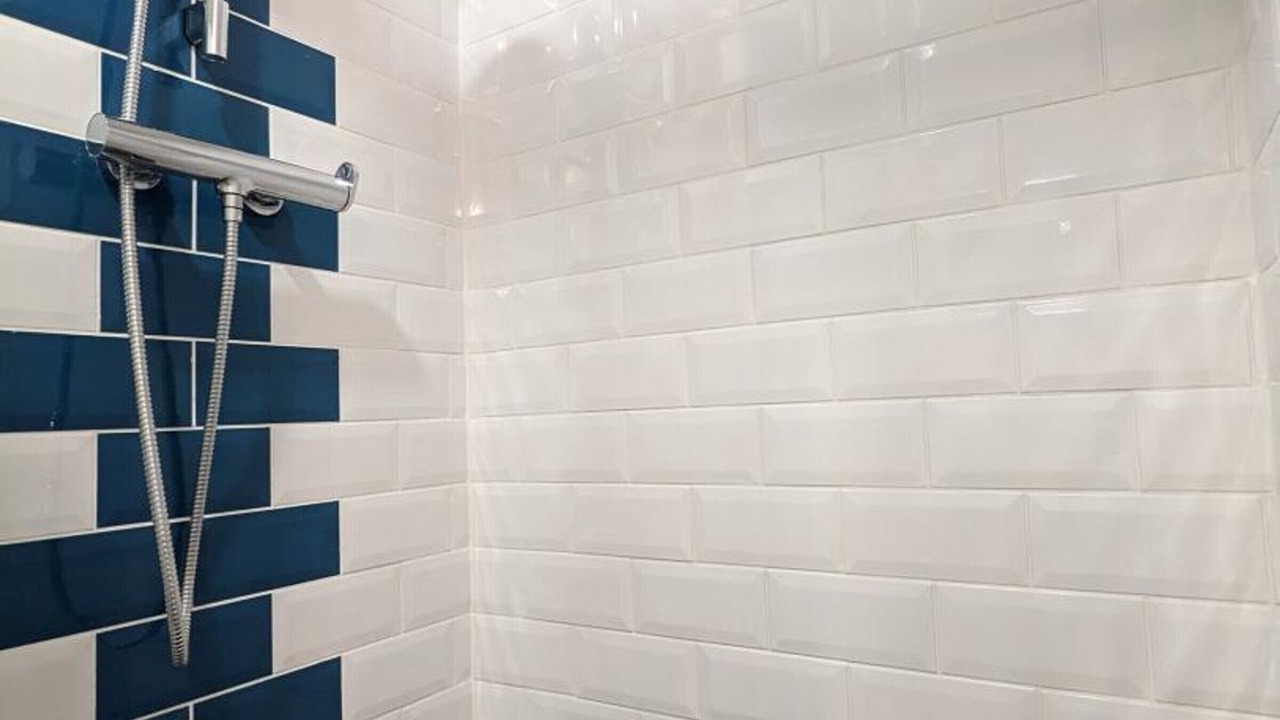 Photo of Bathroom in La Rochefoucauld