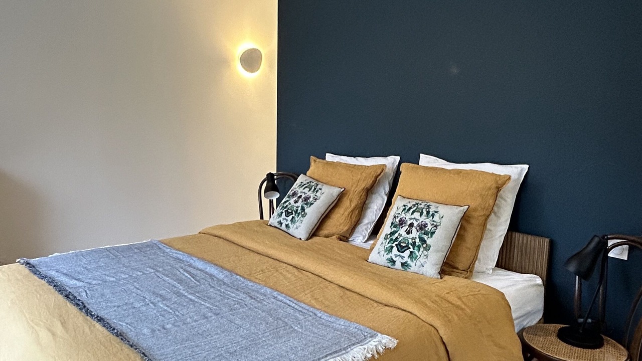 Photo of Bedroom in Domino