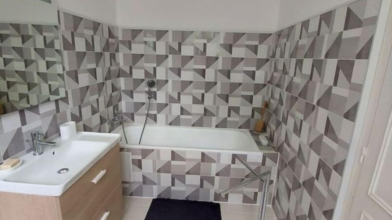 Photo of Bathroom in Merignac