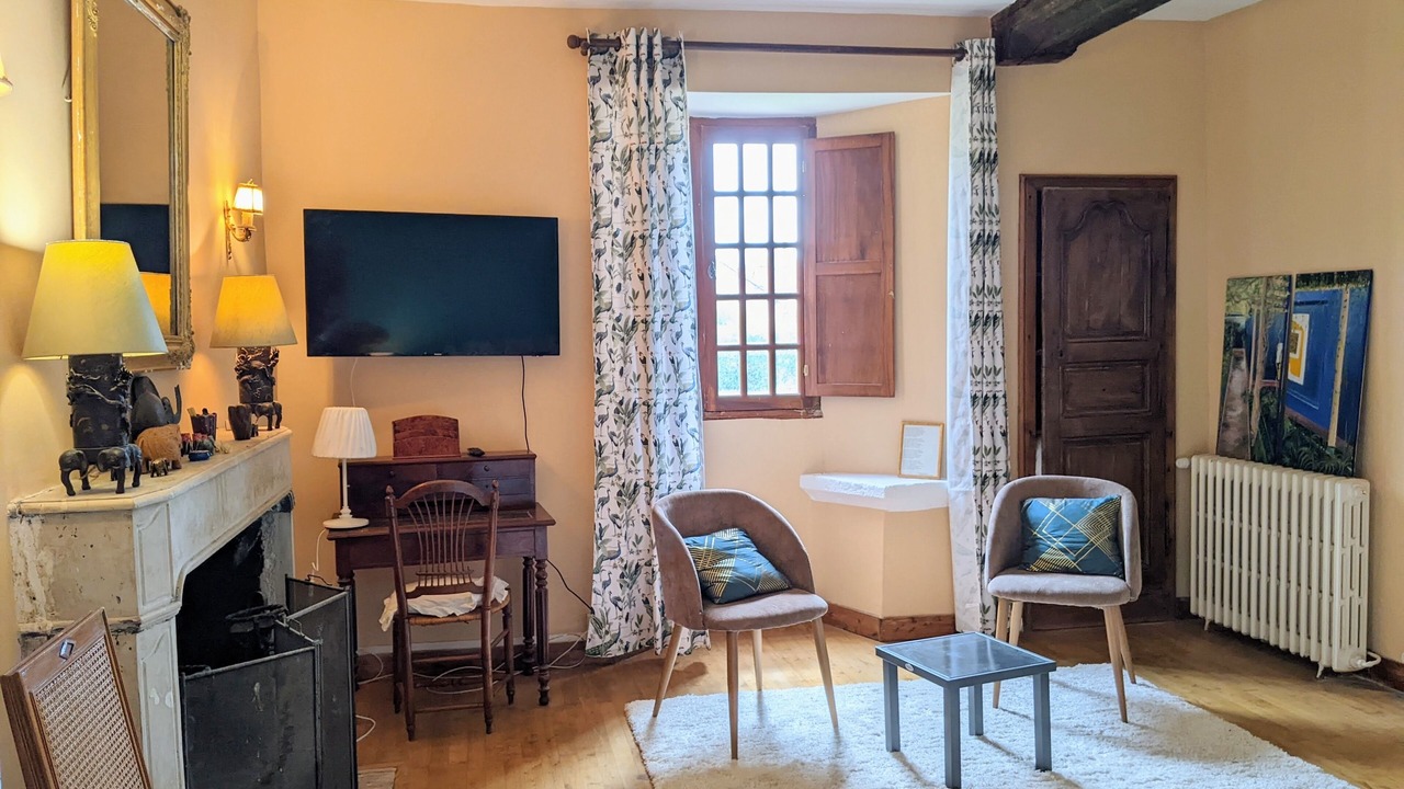 Photo of Livingroom in Bioussac
