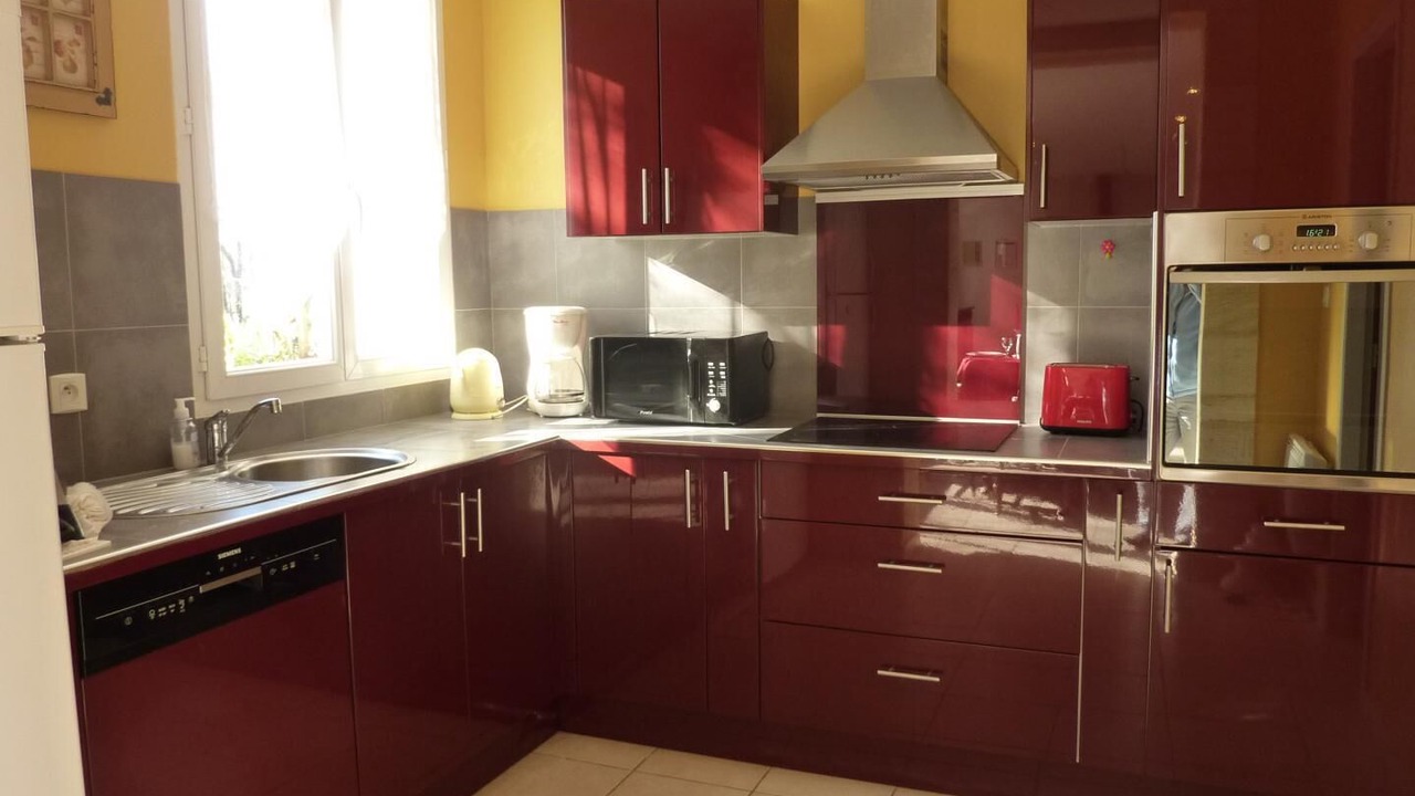 Photo of Kitchen in Saint-Laurent-d'Arce