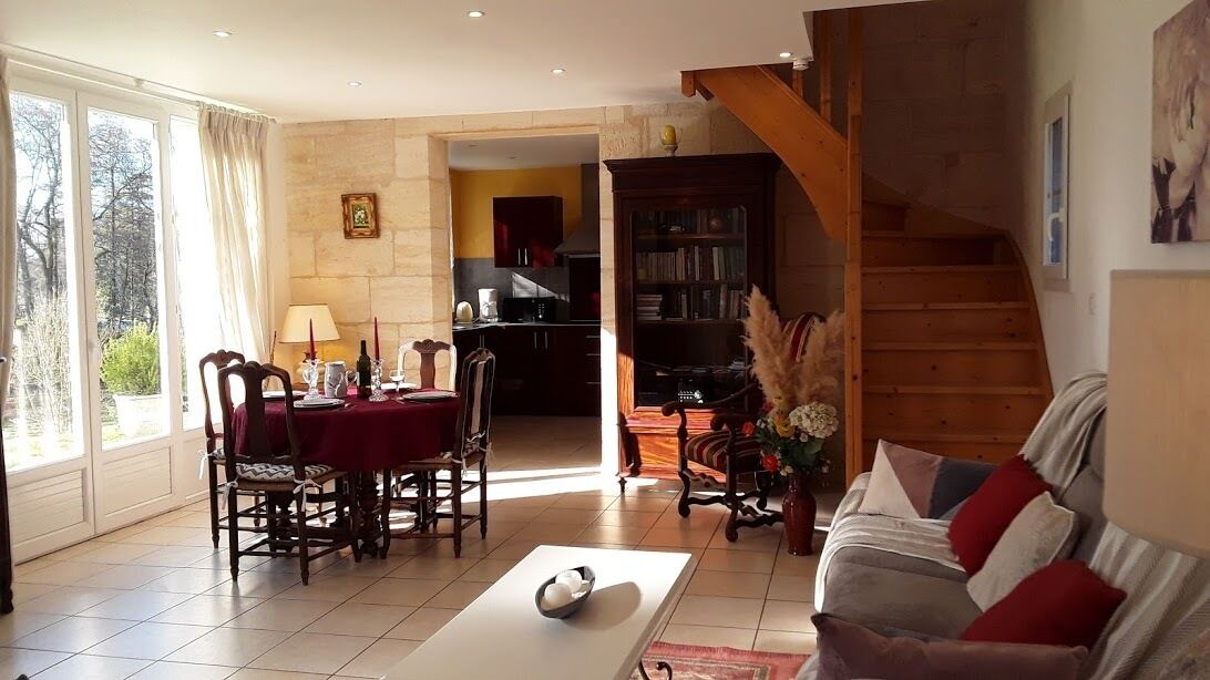 Photo of Livingroom in Saint-Laurent-d'Arce