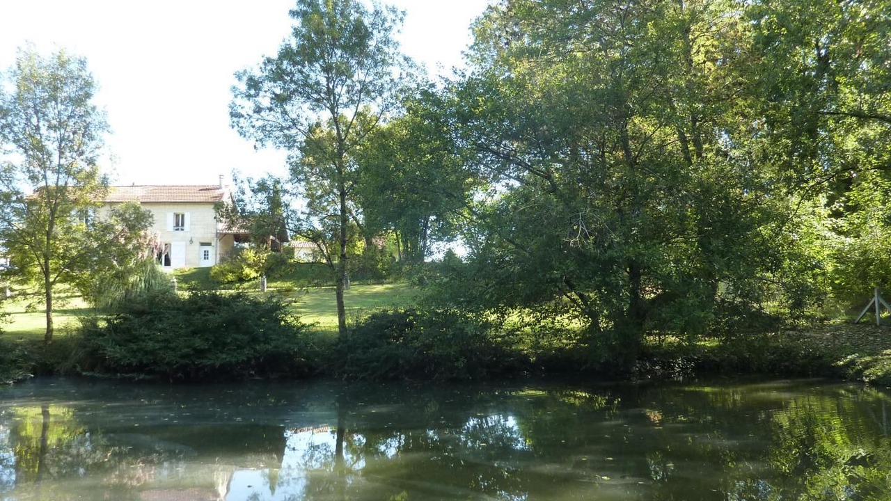 Photo of Outdoor in Saint-Laurent-d'Arce