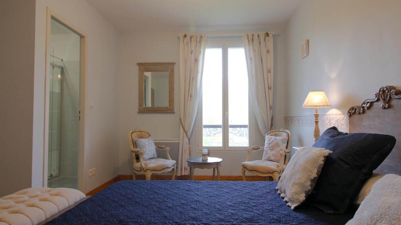 Photo of Bedroom in Saint-Laurent-d'Arce