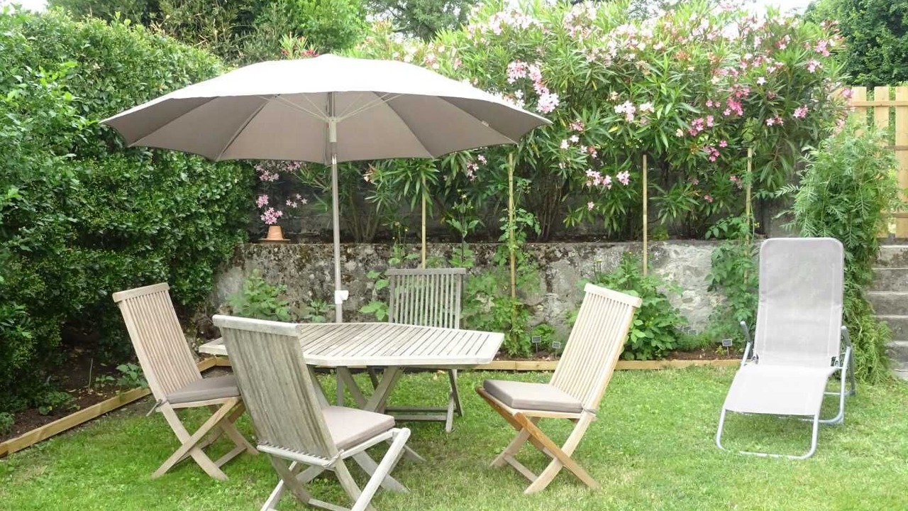 Photo of Outdoor in Berson