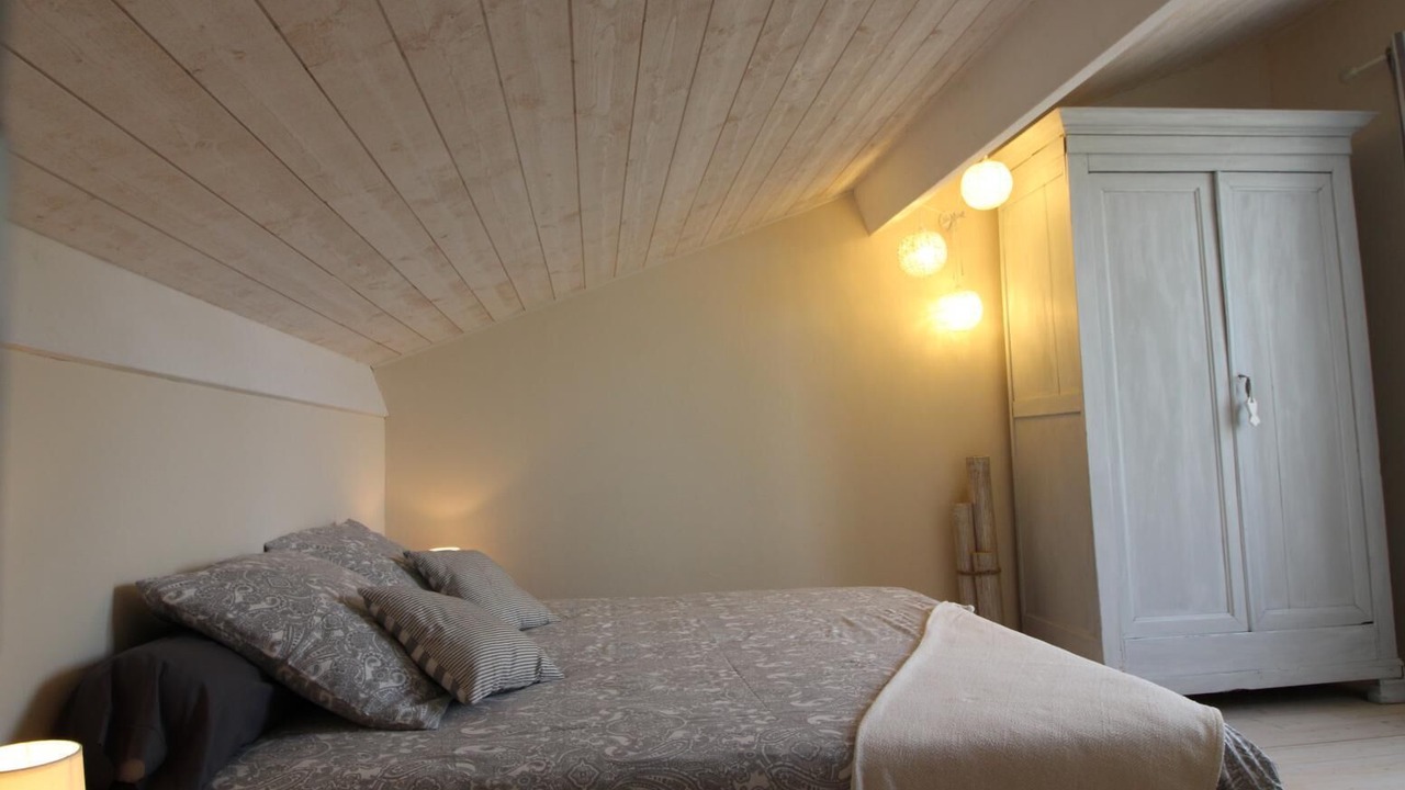 Photo of Bedroom in Saint-Laurent-de-Medoc