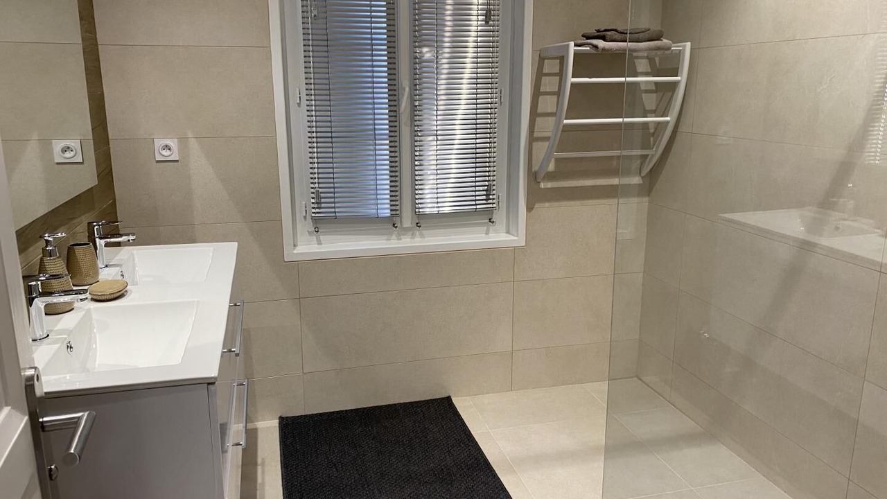 Photo of Bathroom in Villeneuve