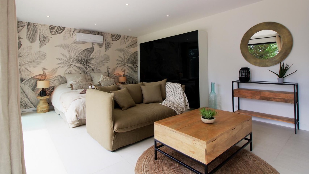 Photo of Livingroom in Saint-Andre-de-Cubzac