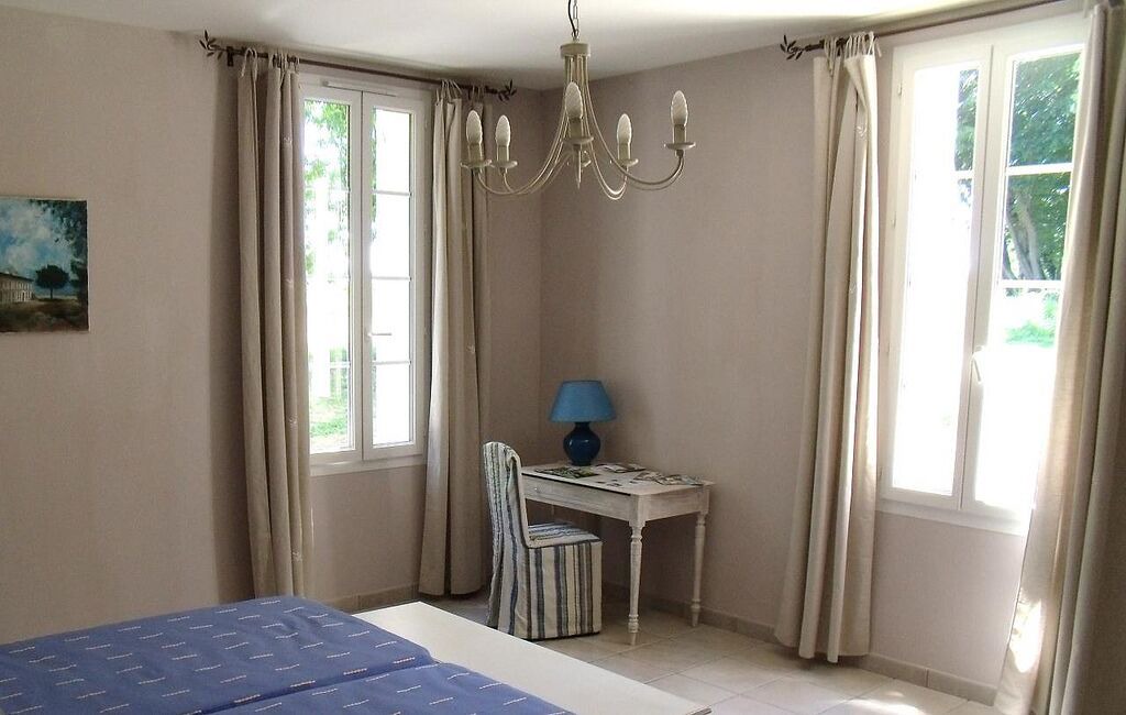 Photo of Bedroom in Puisseguin