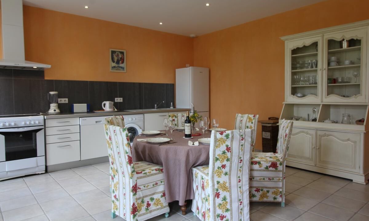 Photo of Kitchen in Puisseguin