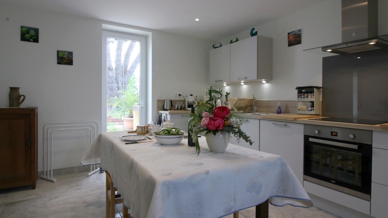 Photo of Kitchen in Saint-Savin