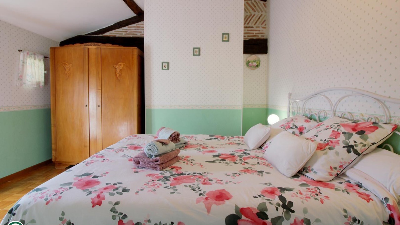 Photo of Bedroom in Caumont