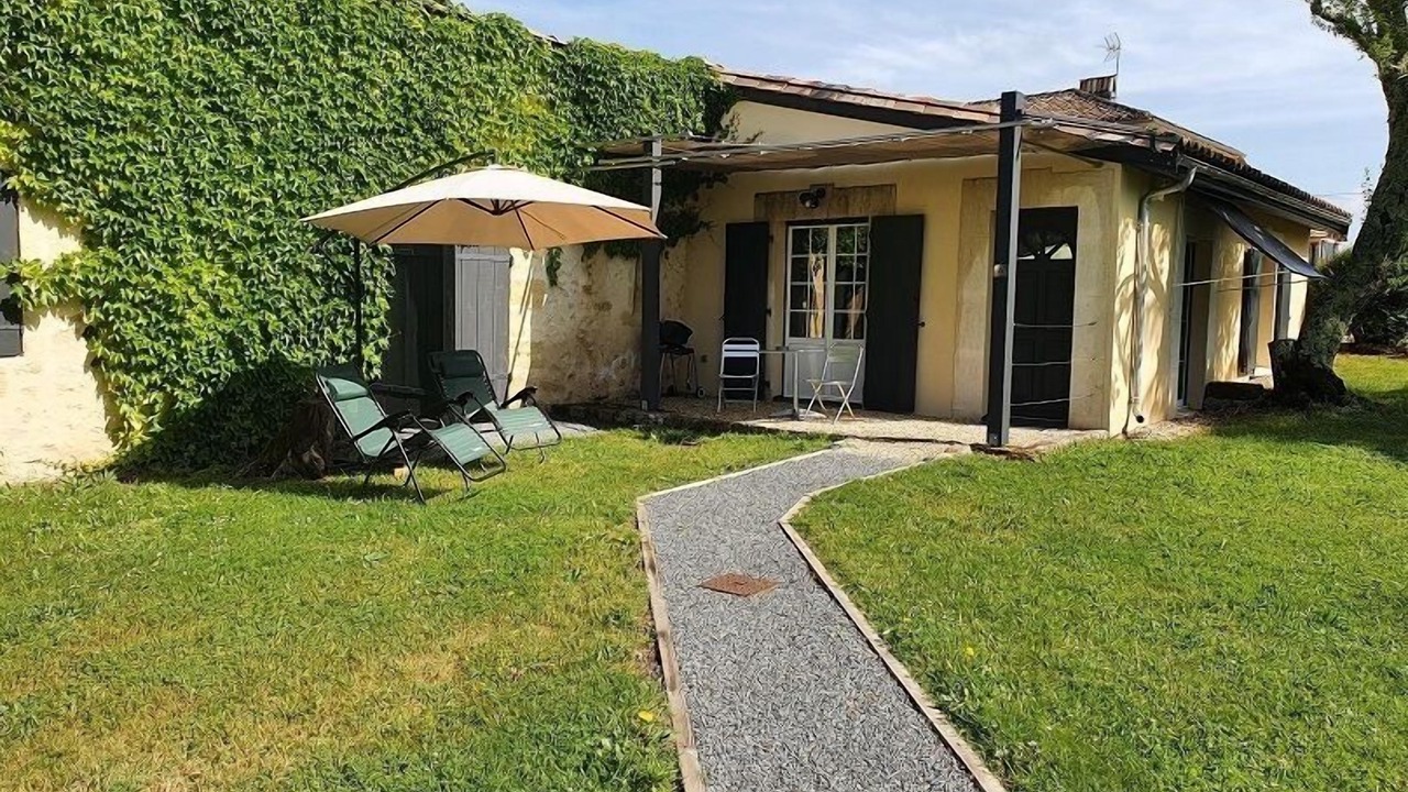 Photo of Patio Balcony in Tizac-de-Curton
