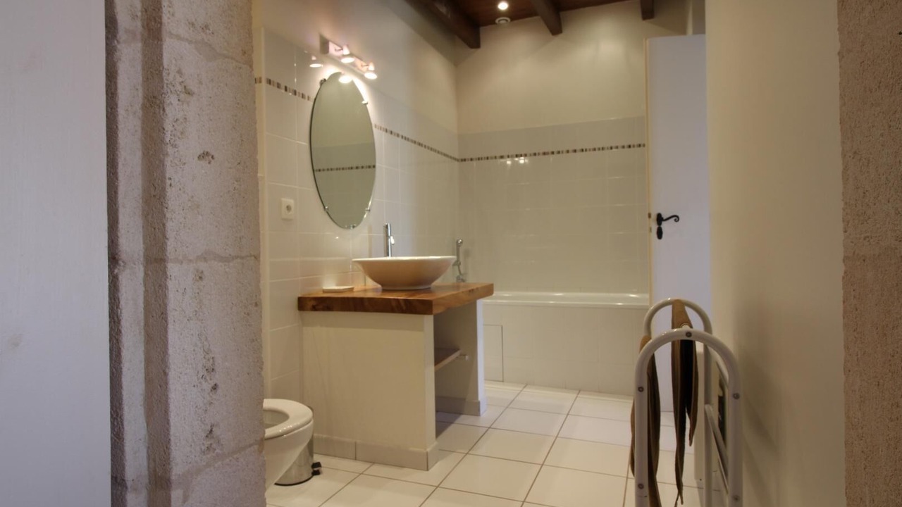 Photo of Bathroom in Salignac