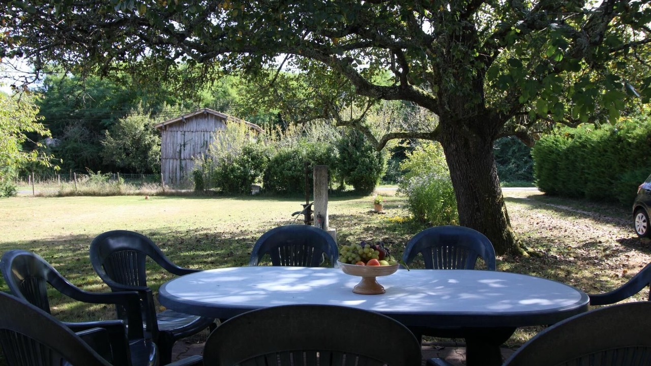 Photo of Outdoor in Avensan