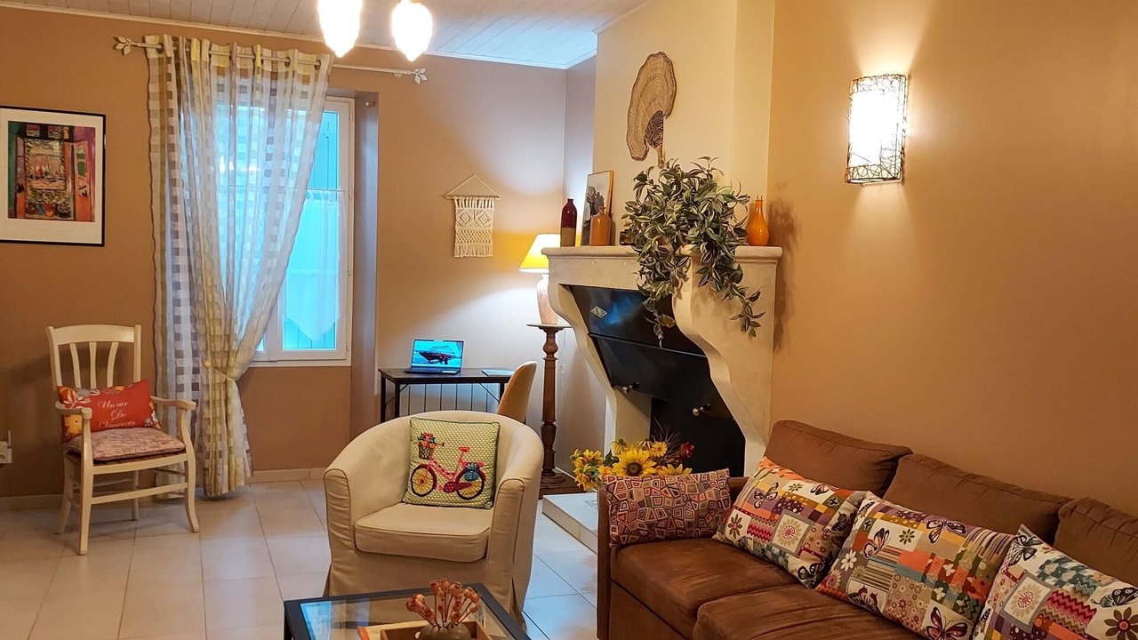 Photo of Livingroom in Pujols-sur-Ciron