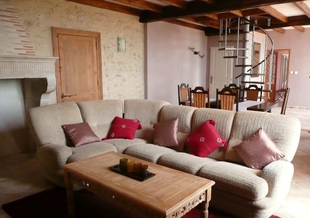 Photo of Livingroom in Doulezon