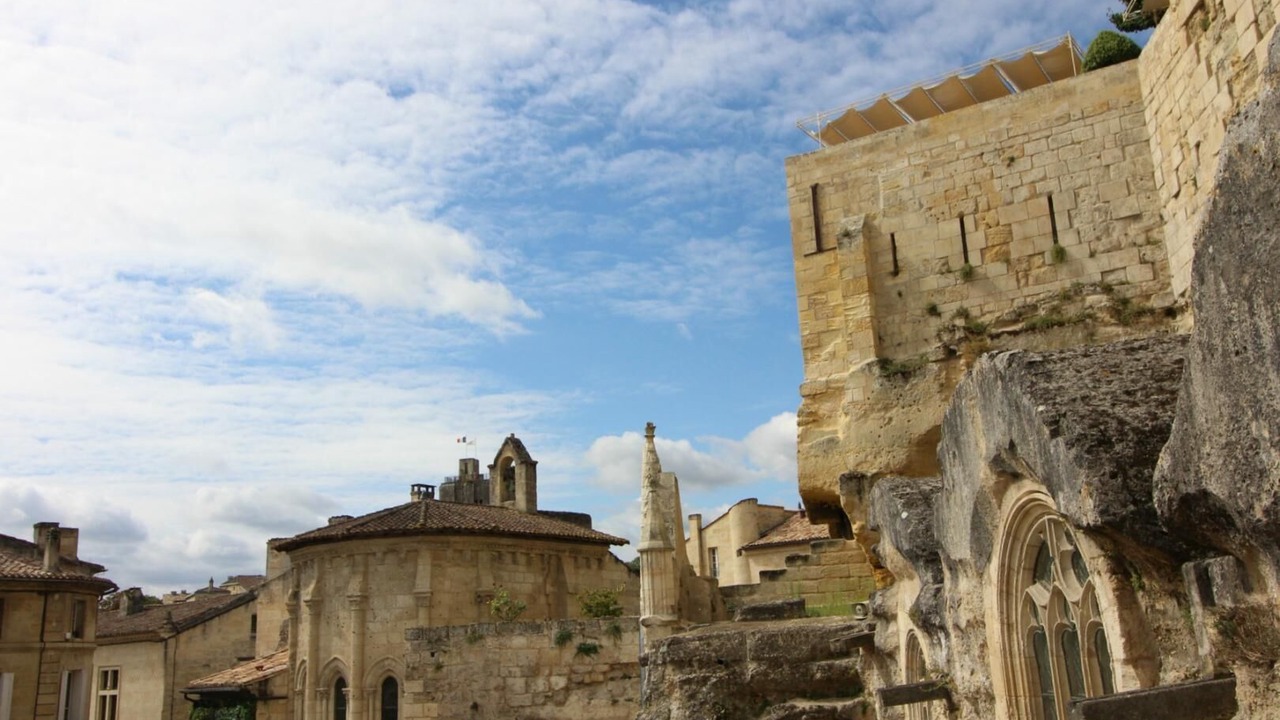 Photo of Others in Doulezon