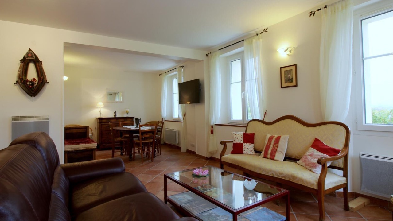Photo of Livingroom in Puisseguin
