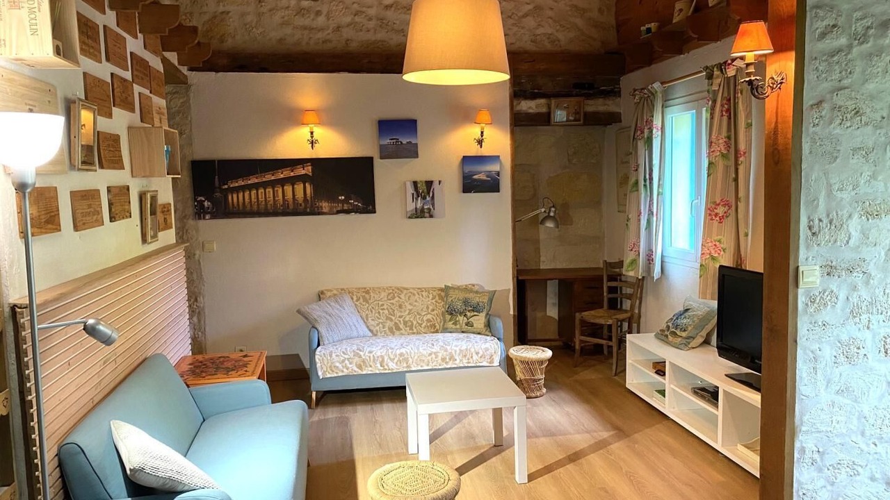 Photo of Livingroom in Val de Virvee