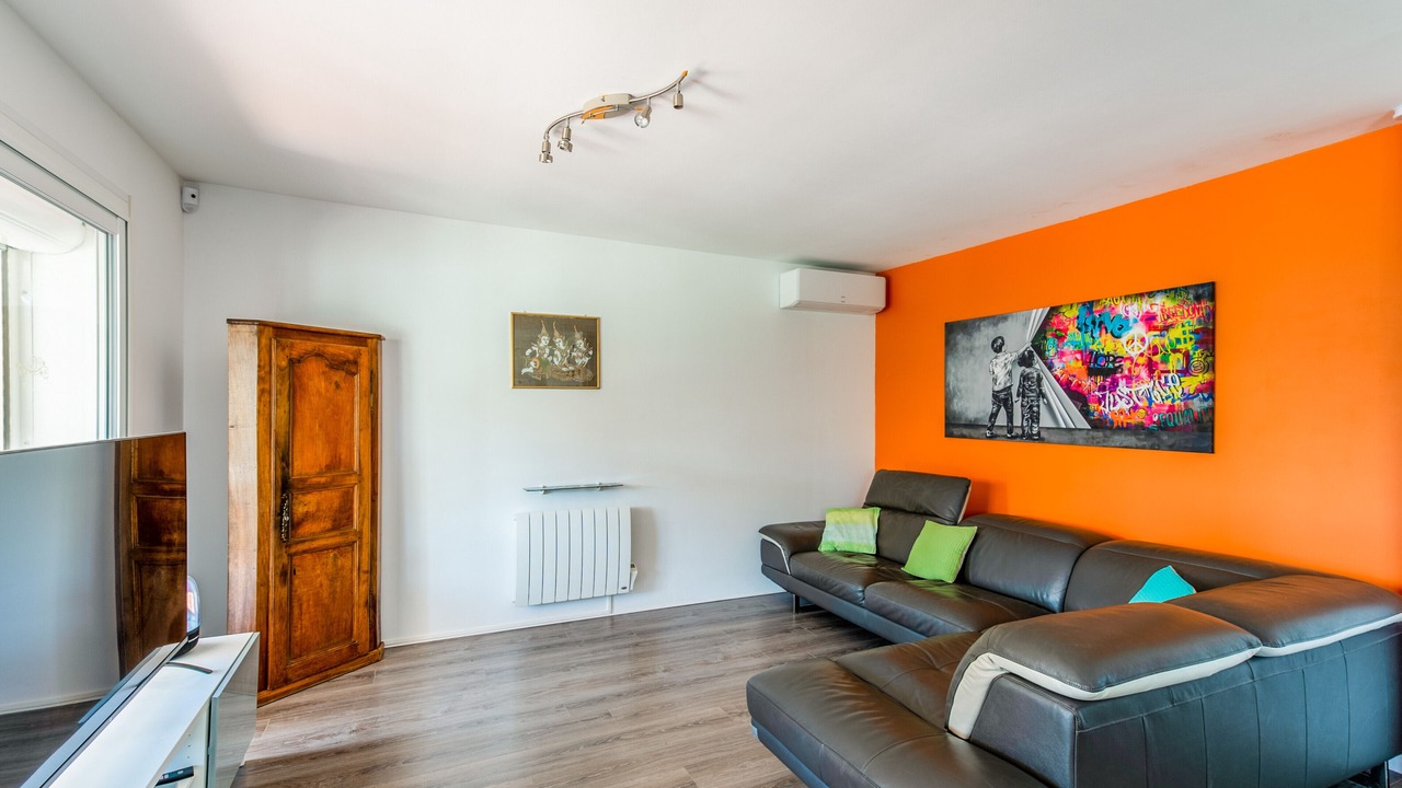Photo of Livingroom in Morieres-les-Avignon