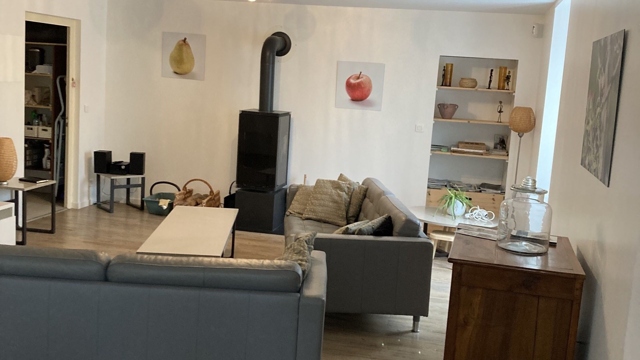 Photo of Livingroom in Charroux