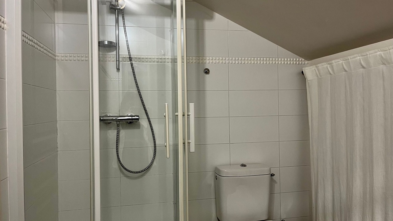 Photo of Bathroom in Urrugne