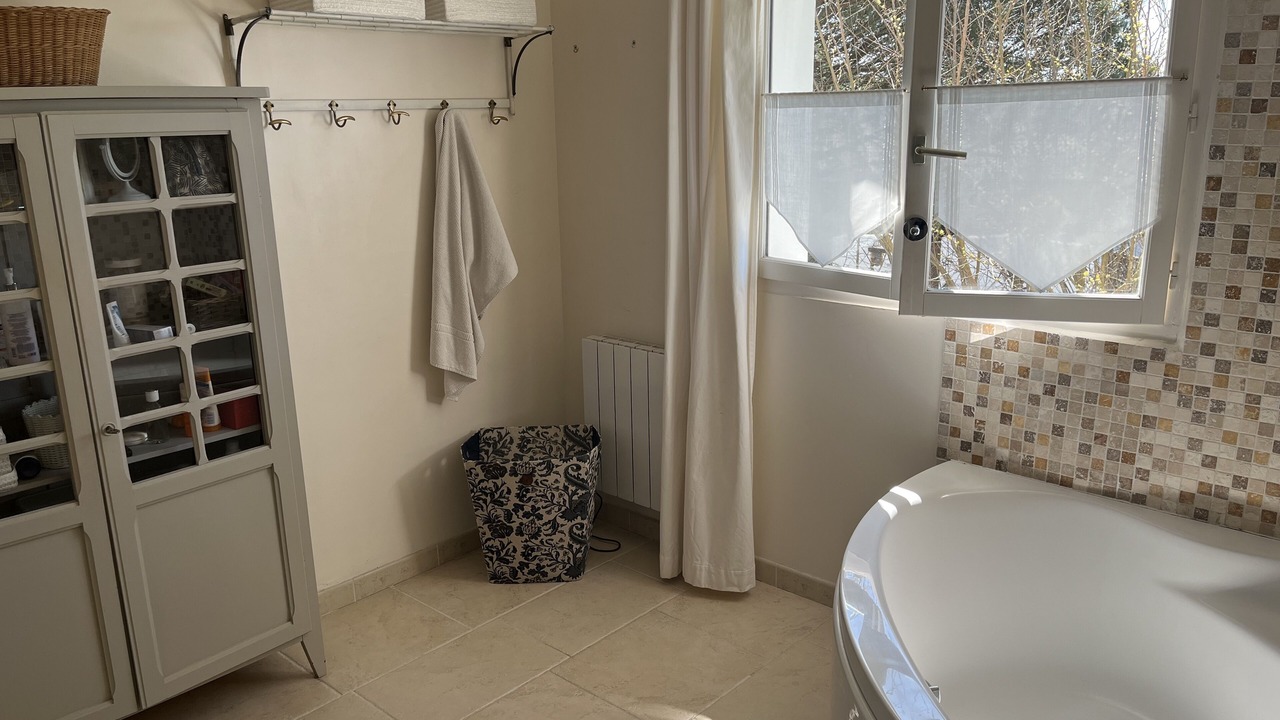 Photo of Bathroom in Saint-Martin-de-Seignanx