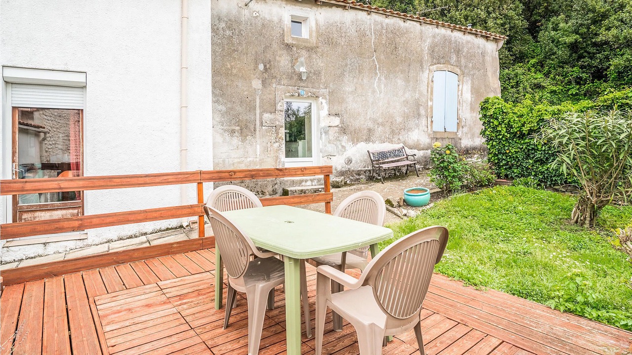 Photo of Others in Mortagne-sur-Gironde