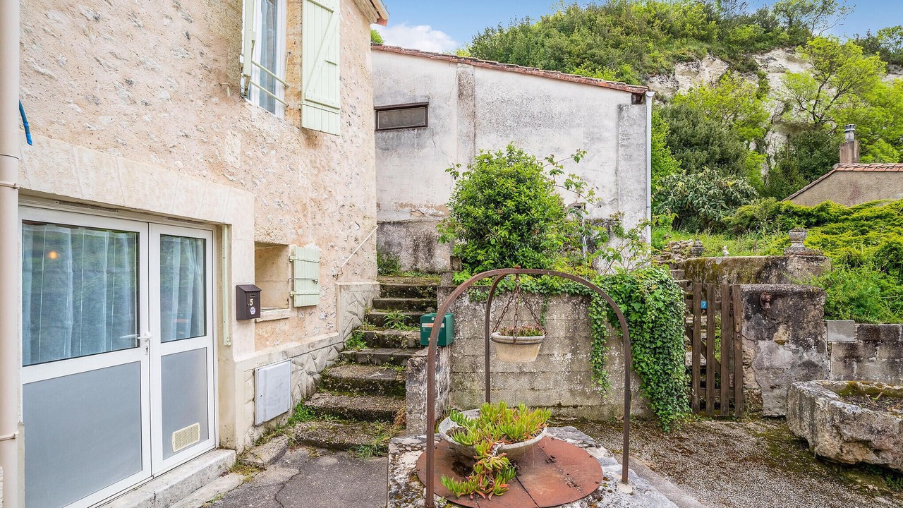 Photo of Others in Mortagne-sur-Gironde