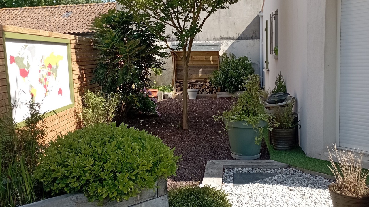Photo of Outdoor in Lagord