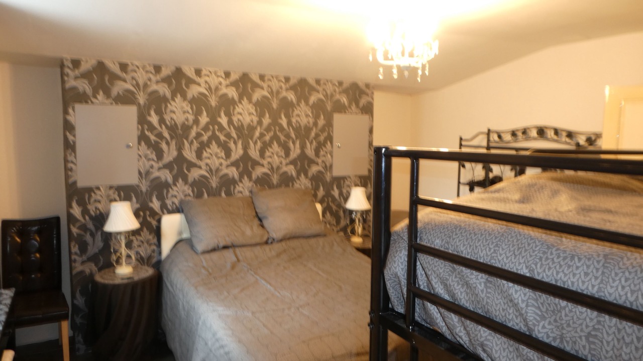 Photo of Bedroom in Babaudus