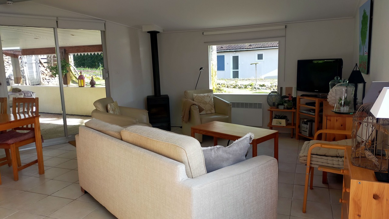 Photo of Livingroom in Ecuras
