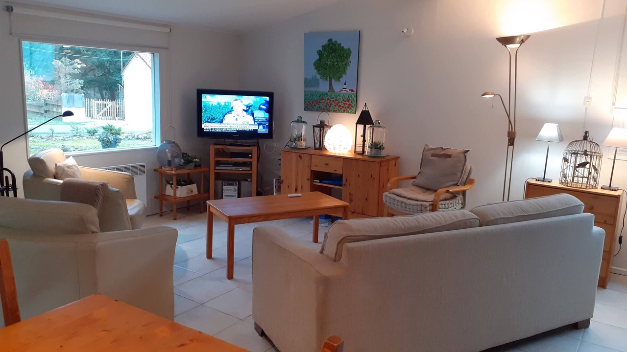 Photo of Livingroom in Ecuras