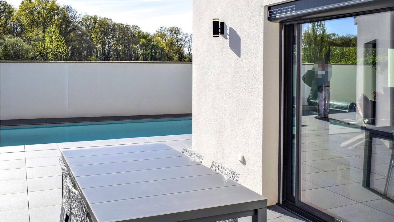 Photo of Outdoor in Lons