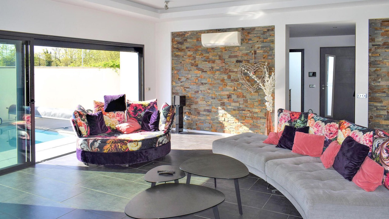 Photo of Bedroom in Lons